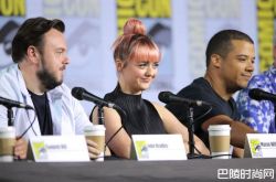 权游8年最后一次合体动漫展 拿出穿帮咖啡杯网笑翻