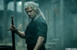 亨利卡维尔《猎魔人》试映会好评如潮 影迷大赞完全辗压权游