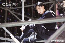 《密室困游鱼》将开拍 胡一天李一桐组CP