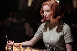 《后翼弃兵》女主角的演技好吗？