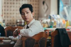 《文森佐》没《热血司祭》细腻？导演呈现宋仲基内心混乱效果