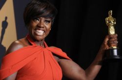 维奥拉·戴维斯不能错过的8部作品 三奖大满贯演员