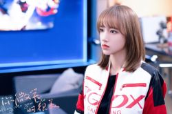 程潇《你微笑时很美》 狠踩电竞圈禁忌