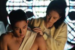 Jisoo口音惨挨轰《雪降花》开播争议连环爆