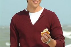 胡宇威个人资料,胡宇威整容照前后对比