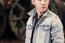 刘秋实整容前后对比照 刘秋实演艺经历