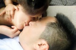 袁巴元前妻炮轰张雨绮：自欺欺人 别拿孩子作秀