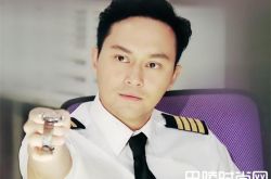 张振朗和张智霖什么关系 一个是翻版一个是正版