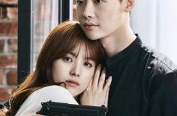 韩孝周李钟硕交往了吗 韩孝周李钟硕关系暧昧