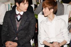 郭敬明为何力捧陈学冬 夏至未至为何又找他做主角难道两人是？