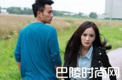 杨幂刘恺威最新消息机场同框 出轨门后被曝已离婚