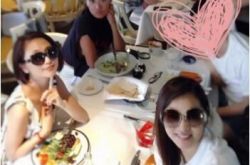 伊能静15岁儿子曝光 其微博发照又秒删被疑出轨