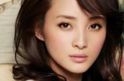 她背负小三骂名12年41岁美艳依旧 揭蒋勤勤台湾不光彩历史