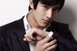 林更新为什么和唐人解约 林更新与唐人解约始末