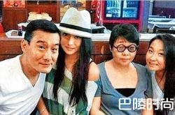 梁家辉女儿多大了 梁家辉携妻女出席活动