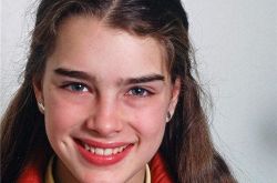 波姬小丝撒哈拉 波姬小丝青春珊瑚岛