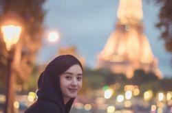 赵丽颖发文悼念粉丝：我记得你 愿一路走好