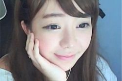 斗鱼tv刘飞儿抖奶视频百度云 斗鱼奶飞的收入有多少