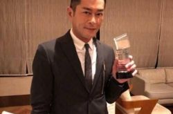 厉害了！古天乐首夺亚洲影帝后再次封帝 24小时摘两影帝获赞实至名归