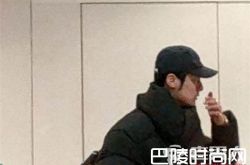 网友偶遇蒋劲夫逛超市 全程低调身边没有助理