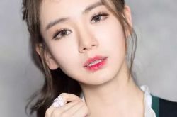 戚薇承认双眼皮是割的 没啥大不了