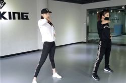 孙骁骁晒照秀舞姿 这就是街舞导师赞眼球