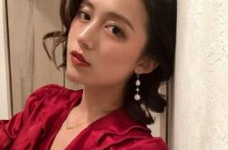 李诞的女朋友是谁？爆是网红黑尾酱个人资料年龄照片