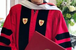 张艺谋获博士学位是怎么回事？什么学校的博士