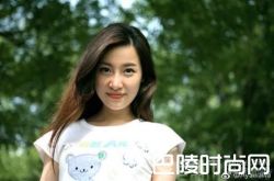 Ayawawa黑历史揭秘 当过野模拍过半裸照是真的吗