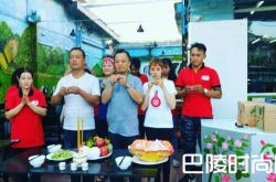 张韶涵妈妈越南近照曝光