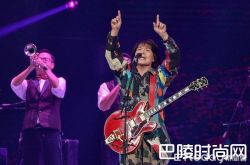 伍佰回来啦 演唱会超高人气场场爆满