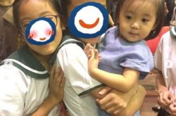 梧桐妹正面照被同学曝光 果然是贾静雯亲生的