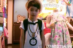 池亚凌儿子伊莱在外懂事 妈妈教育被赞爆