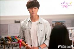 梁世宗新戏出意外 3天高温曝晒工作人员死在家中