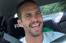 保罗沃克妈妈揭秘保罗出事当天情况