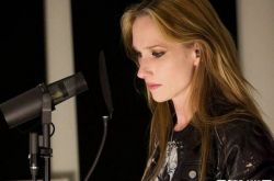 女猎人乐队主唱自杀亡 死讯藏3天经纪公司出声