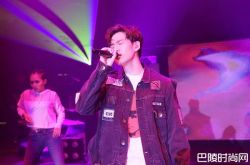 周兴哲18个月开唱5次 超人气抵马来西亚