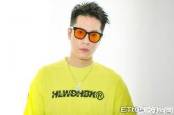 周汤豪揭《中国新说唱》1年卖身契内幕