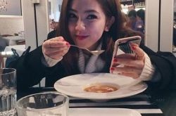 邓紫棋艺名G.E.M.怎么来的？分享4岁童年照忆心路历程