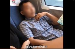 高铁霸座女是谁叫什么？强词夺理还是靠窗分不清