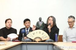 相声国宝吴兆南公演前辞世 徒弟履约演出完成与师父的承诺