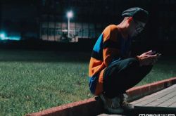 吕士轩22天做一张专辑 每天睡公司直到拿奖