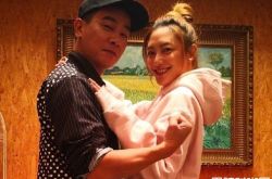 陈小春爆最怕应采儿生气 回应不吵架原因