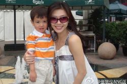 张慧仪收养心脏病童 苦撑12年手术成功