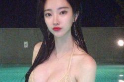防弹少年团要有妈妈了？老板房时赫传恋少女辣模Sohee