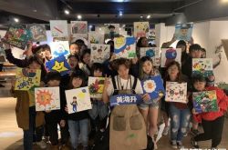 小鬼35岁生日和粉丝一起画画 生日会延长变成7小时