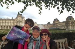 潘奕如纪录爸妈30天 欧洲8站景点看完哭了