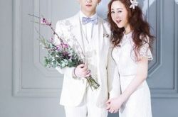 咸素媛生了42岁高龄自然怀孕 小18岁高富帅网红老公当爸