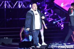 顽童MJ116跨年 带6辣妹比基尼露屁股蛋