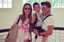 应采儿爆怀孕二胎 陈小春3个MY不孤单